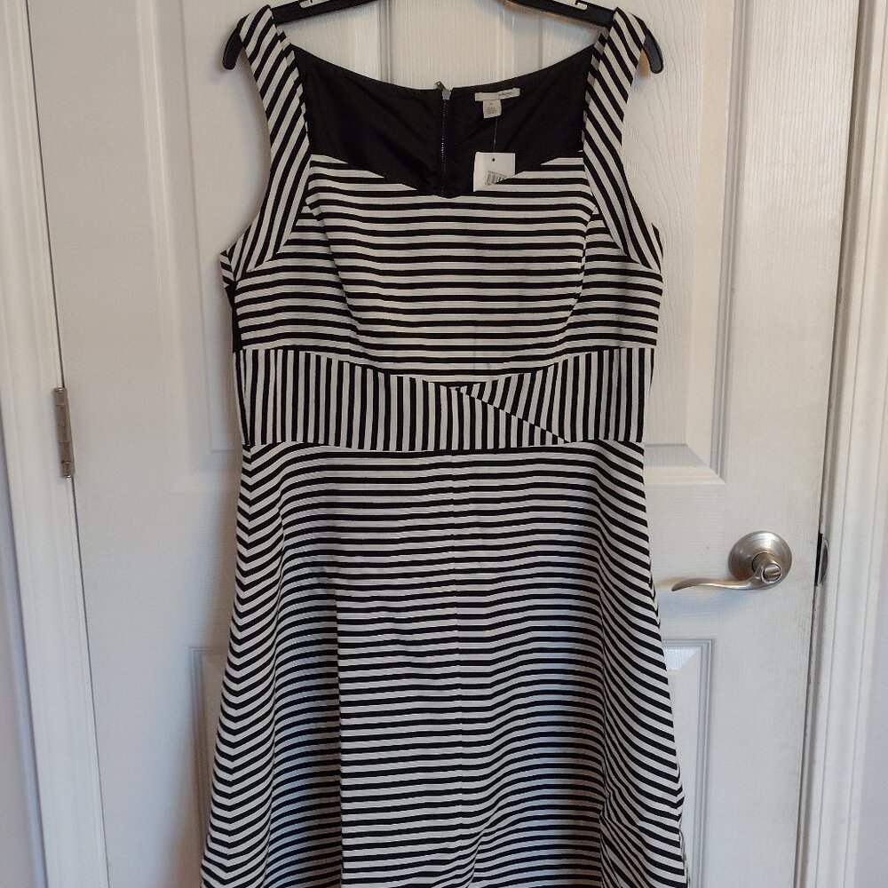 Striped Dress Midi